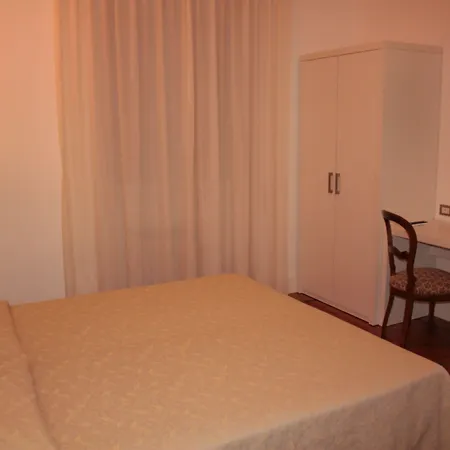 Via Mazzini Bed and breakfast Stresa
